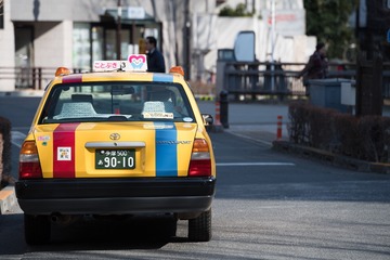 363588