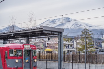 363501