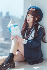 001