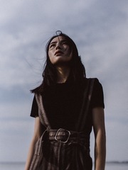 001