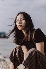001