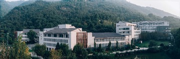 城科图书馆1