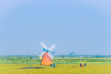 001
