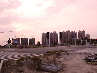_4070182