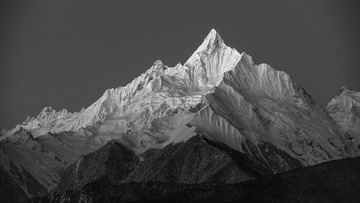 8W0A0189