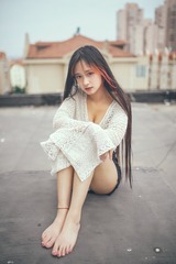 001