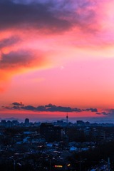 那粉色的夕阳呦