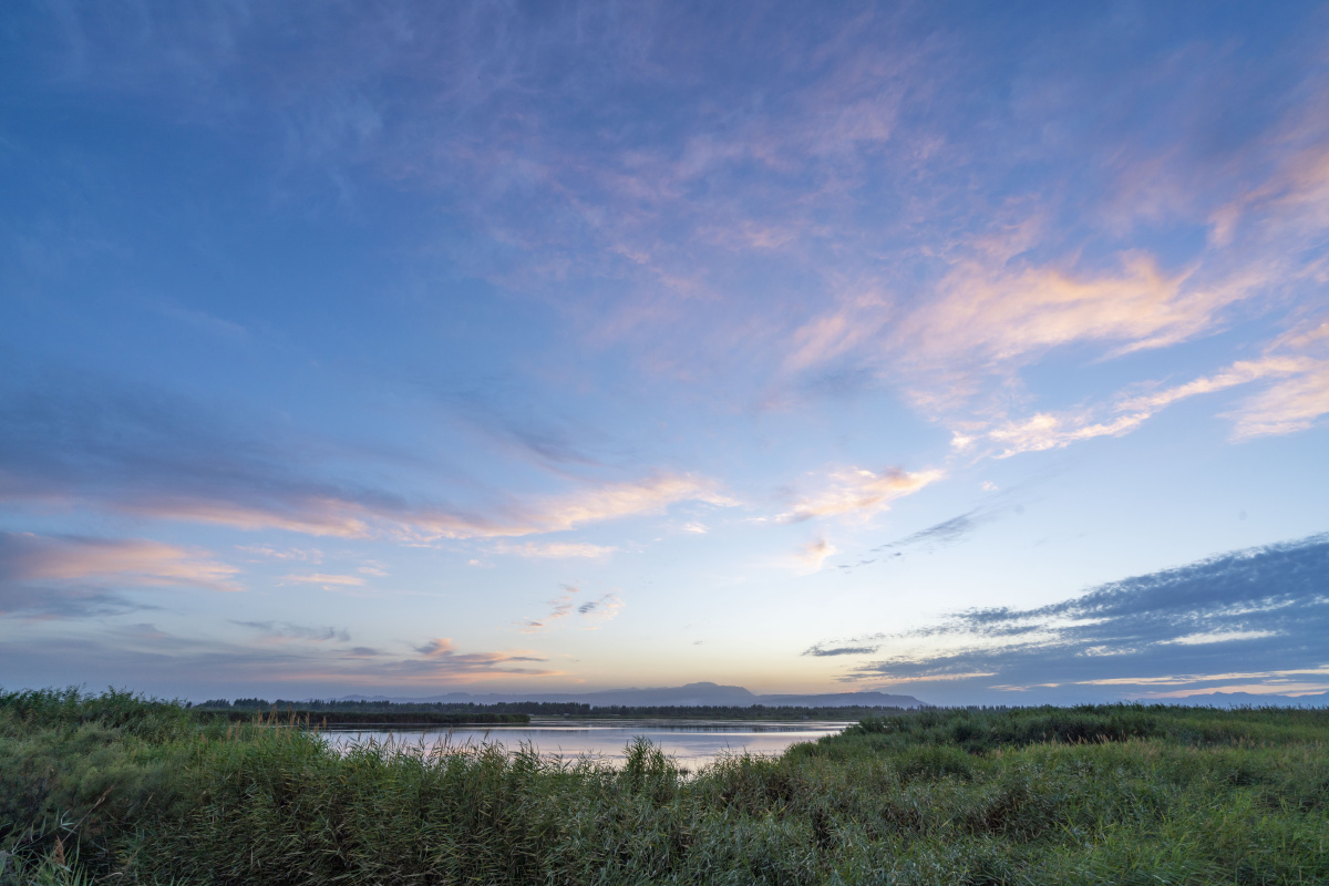 新疆焉耆相思湖风光