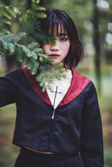 001