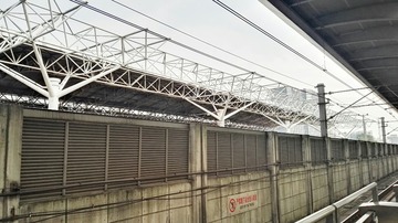 498207