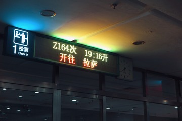 808968