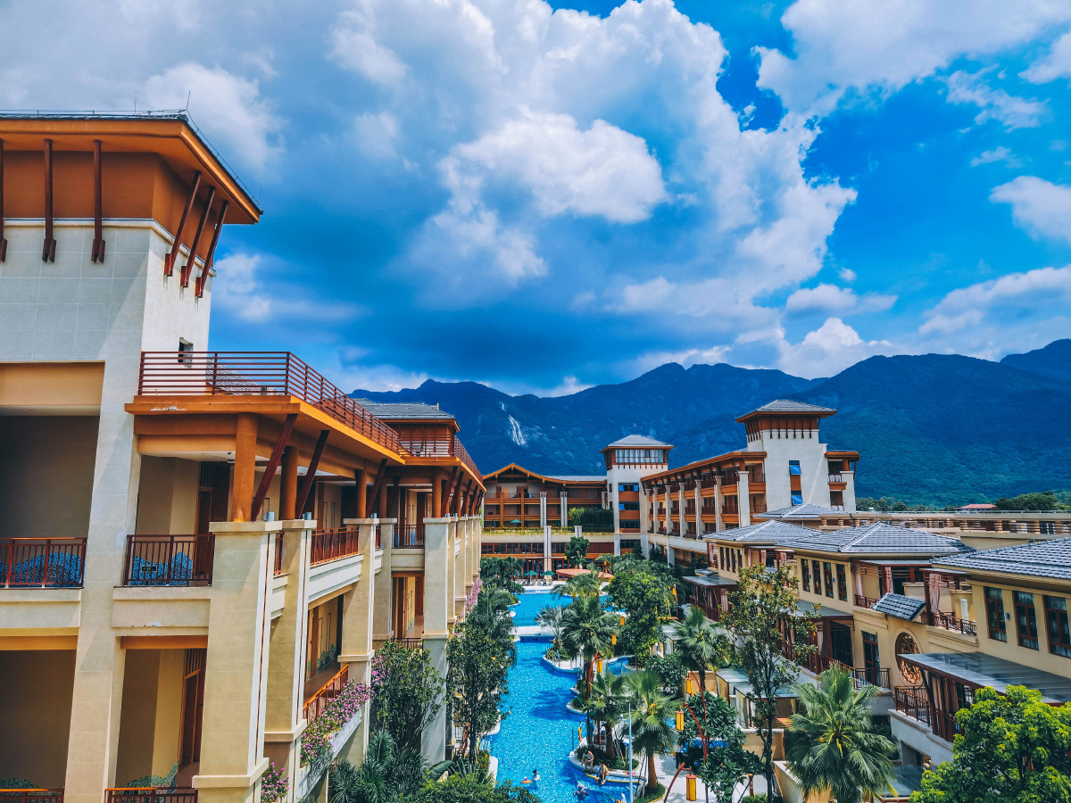 洱源温泉那家开，