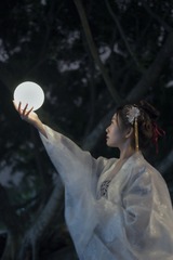 001