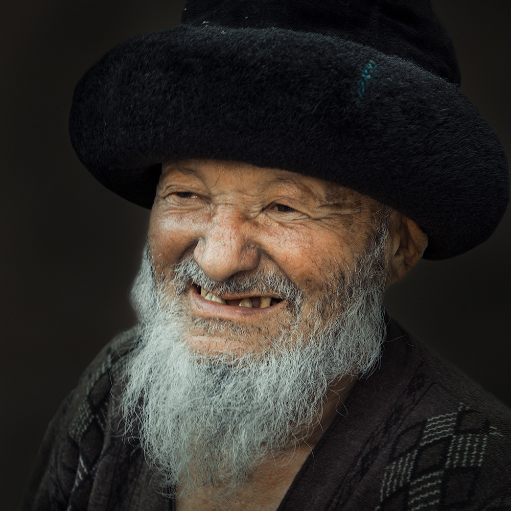 维吾尔族老人