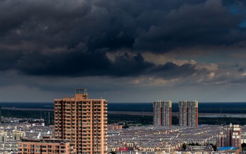713442