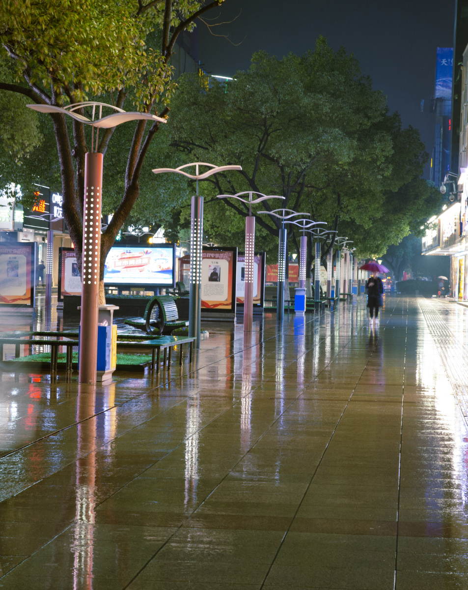 雨夜! - 雁夕 - 图虫网 - 优质摄影师交流社区