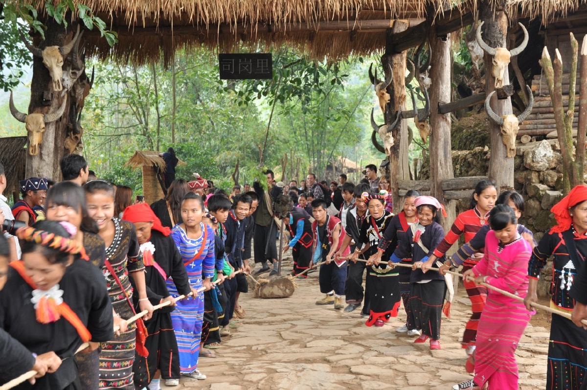 云南沧源翁丁村佤族民俗传统文化