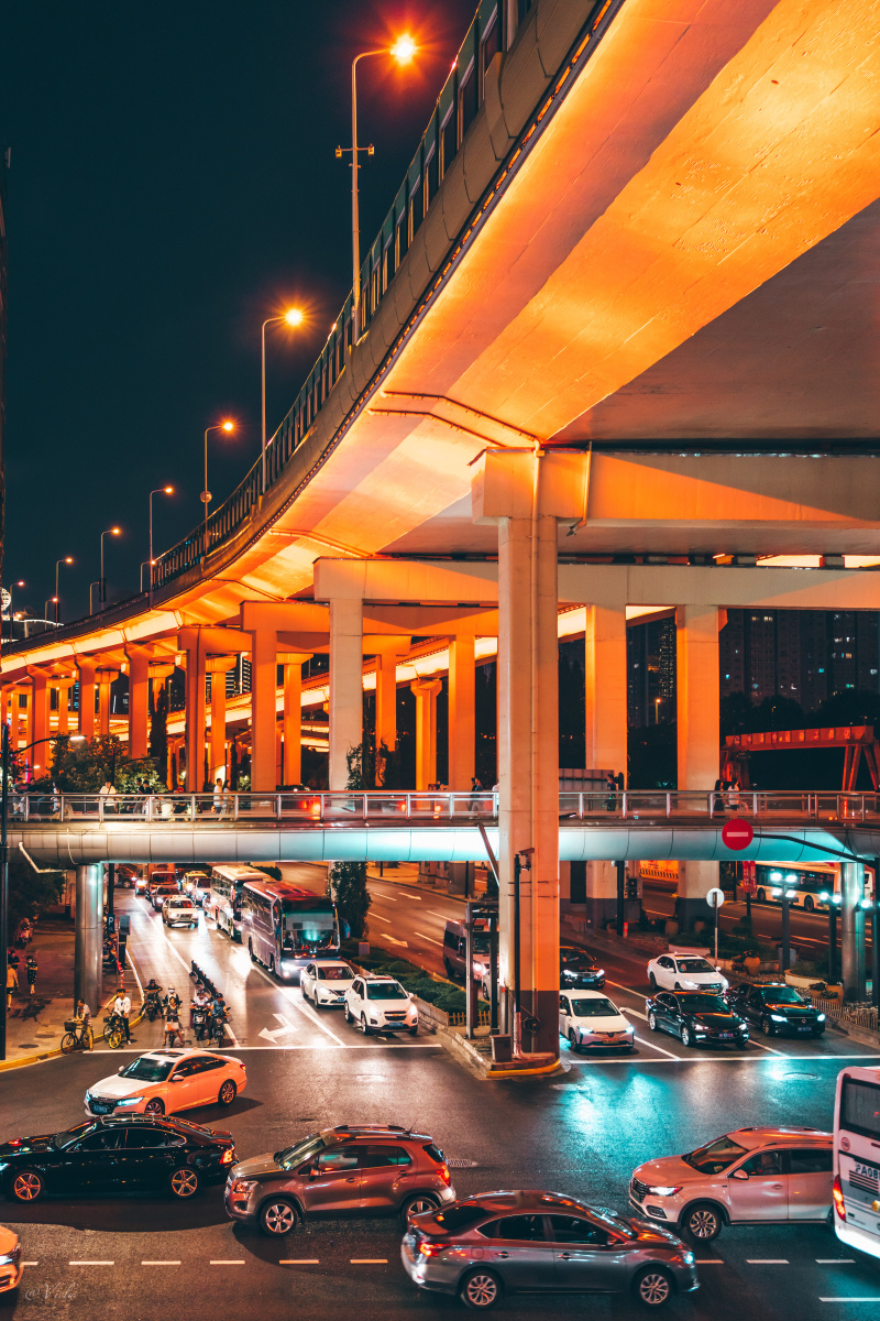 夜晚,重庆南路淮海东路的立交桥 - 闲置的镜头 - 图虫