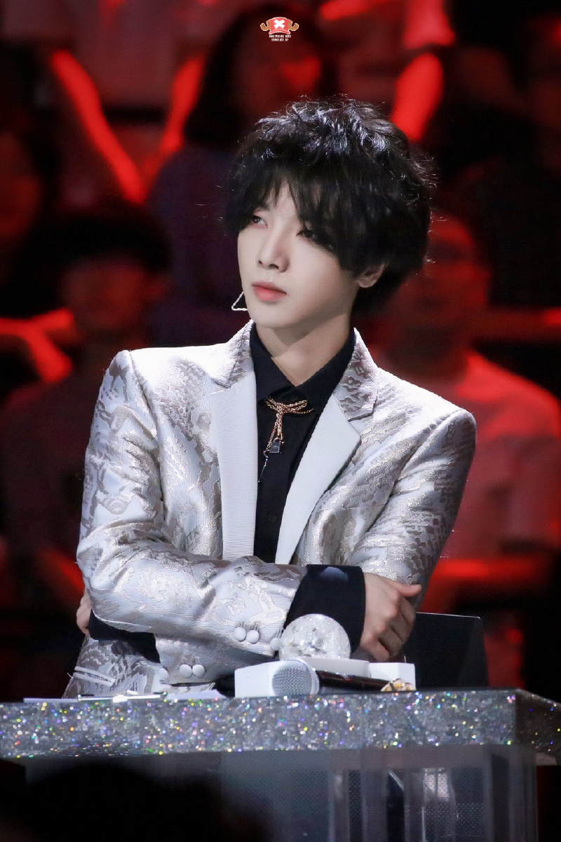 我大哥的神仙颜值华晨宇