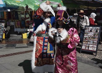2016_1001_23231200-01