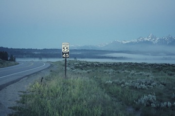 717200