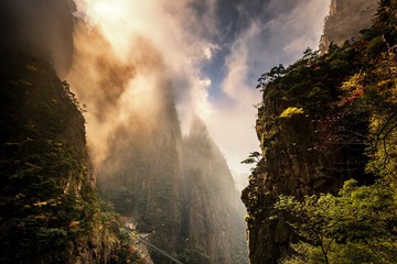 无限风光在险峰