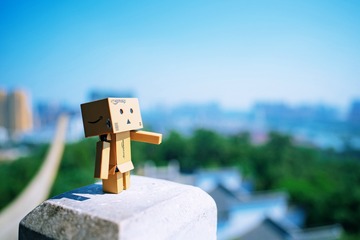 3559