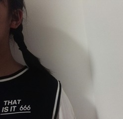 571674