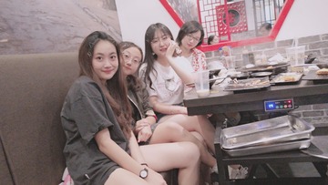 1602525