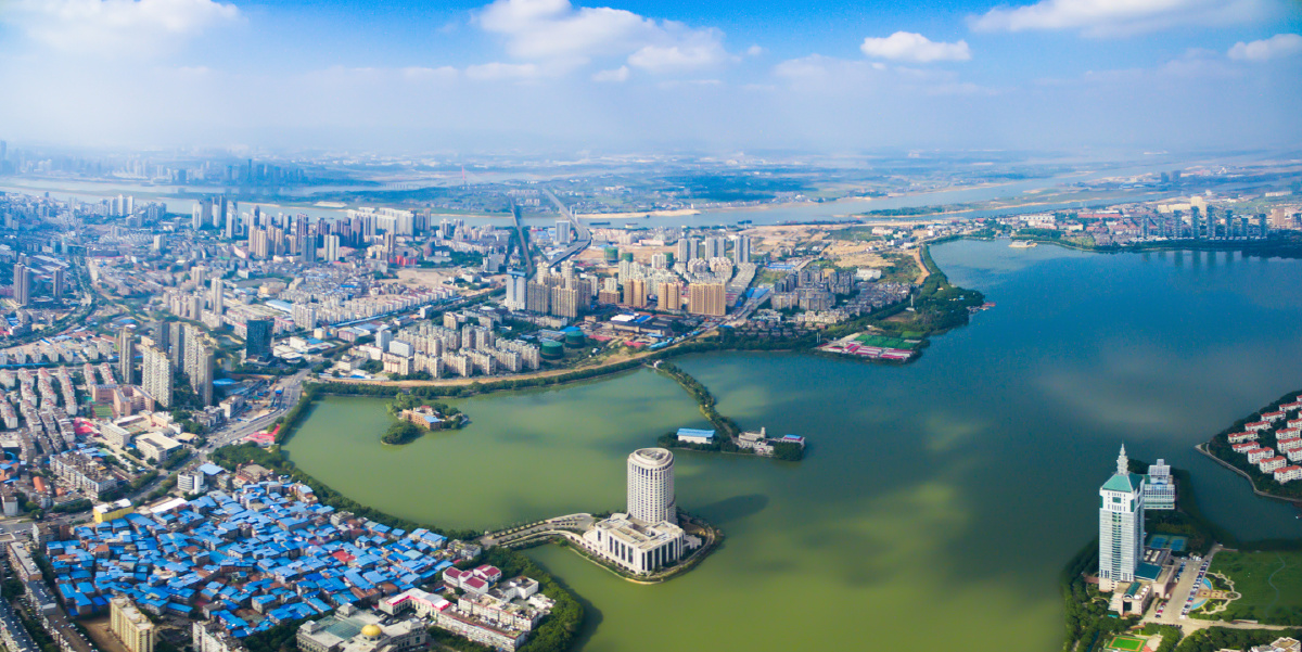 青山湖上空看南昌