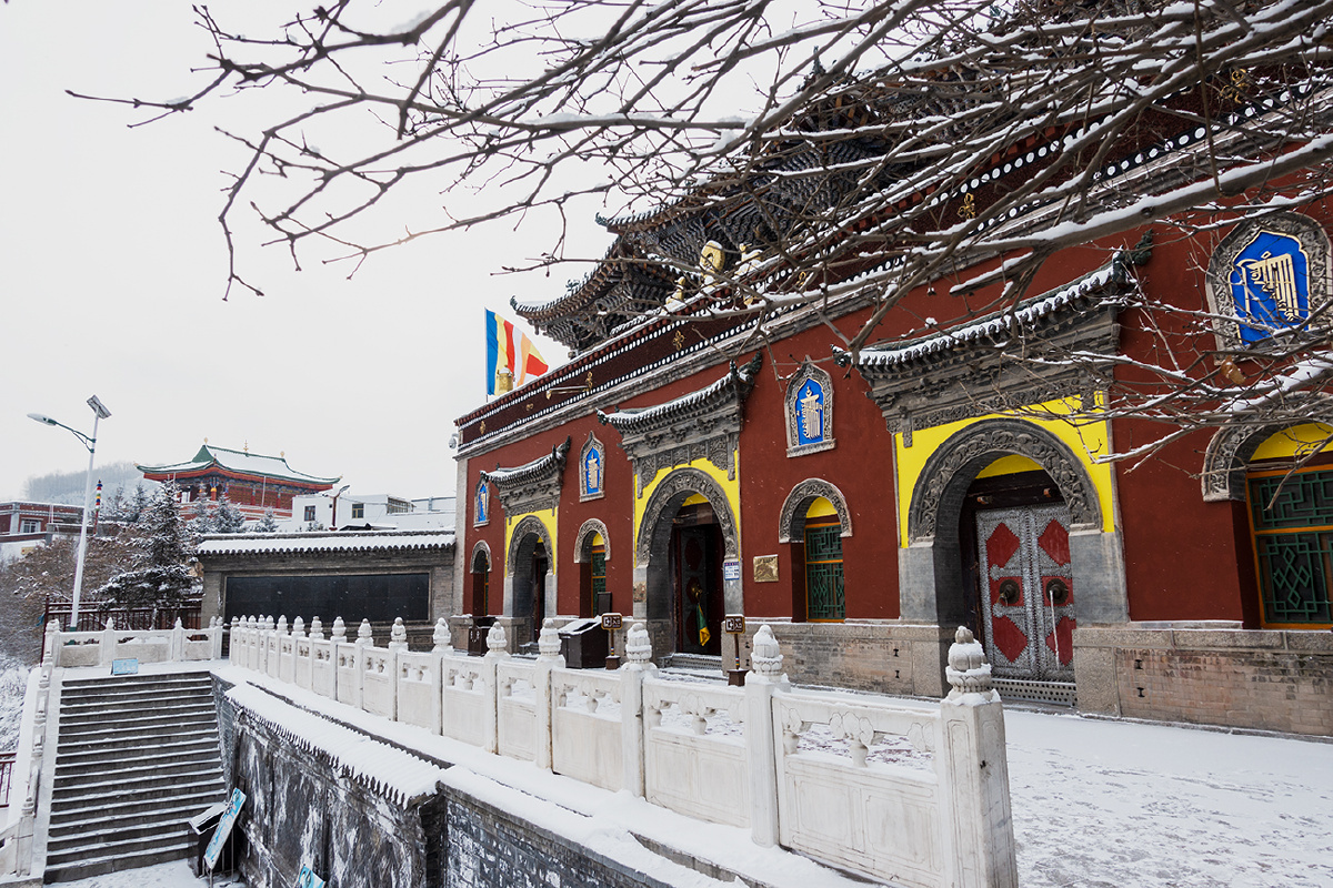 藏传佛教圣地之一塔尔寺雪中之美