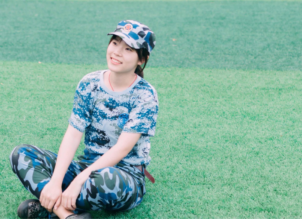 似懂非懂的这个年纪,才是最美的时光。 - 人像