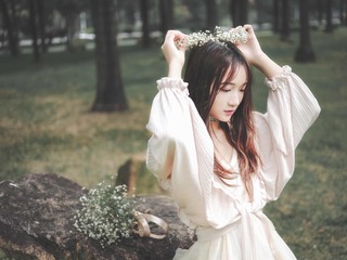 001