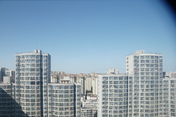 2943527