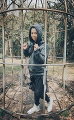 001