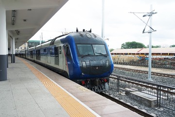 6673