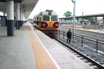 6671