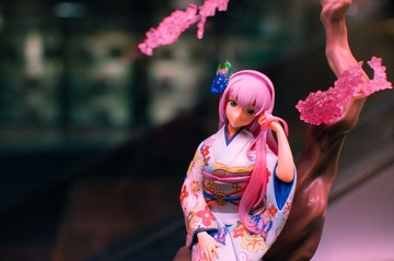 1458816