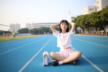 001