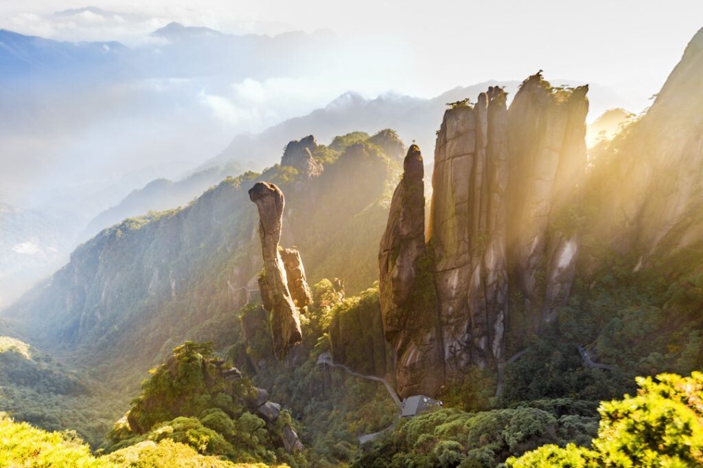 拍摄于江西三清山，全景拍摄（多张接片）