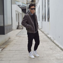 001