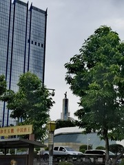 186050