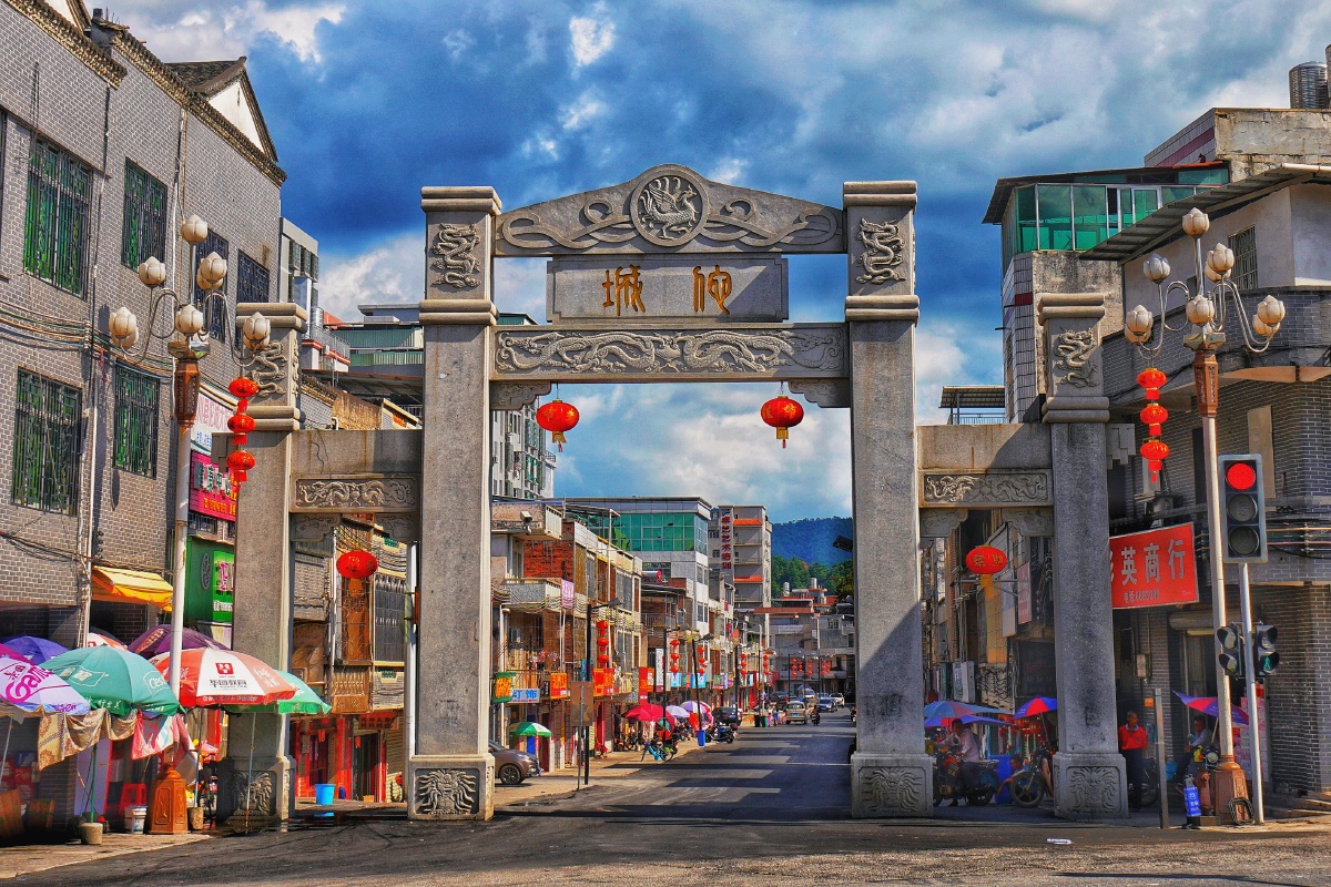 己有2000多年历史的佗城,素有"秦朝古镇,汉唐名城"的美称,位于广东省