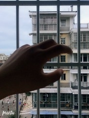 001