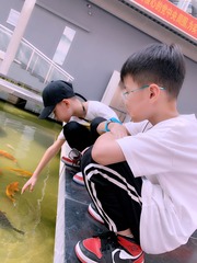 001