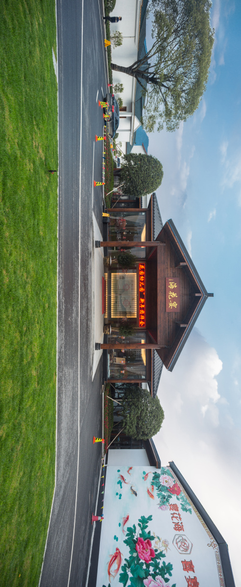 杭州湘湖宴花海喜宴园坐落于萧山湘湖国家级旅游度假区千亩花海边的宴
