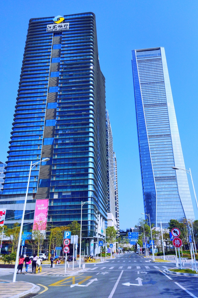 深圳南山区后海的高楼大厦