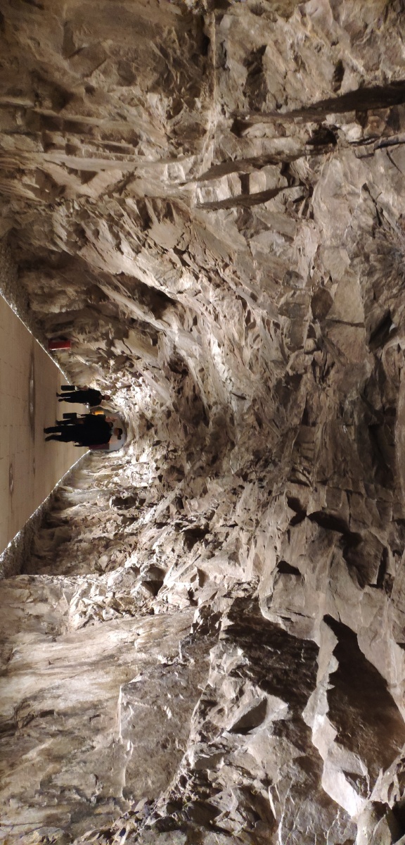 福州乌山防空洞手机摄影