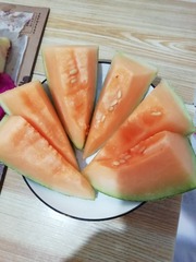 543563