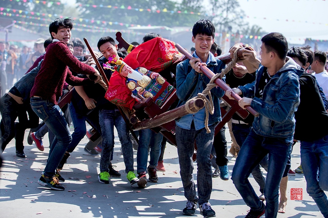 潮汕民俗抬老爷